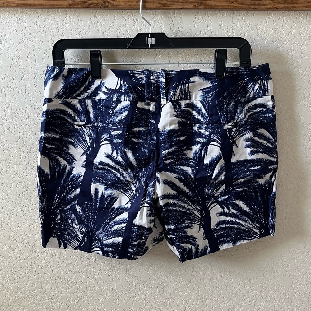 The Limited Women’s Cotton Palm Tree Print Crew Fit Shorts Size 8 - Picture 4 of 12